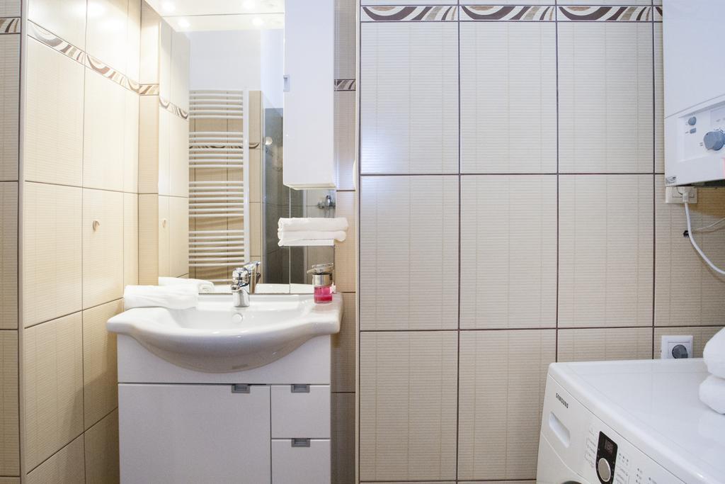 Charlotte Apartment Close To Opera Budapest Esterno foto